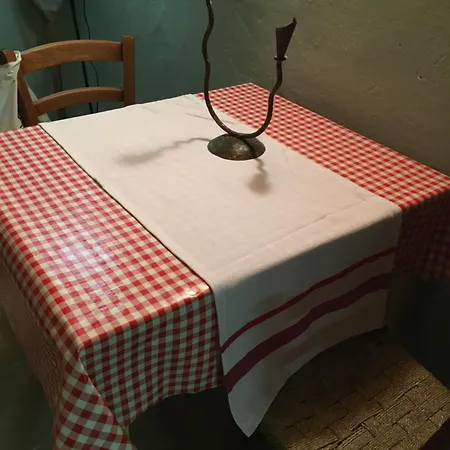 Ferienhaus Ca' Rosina. Casetta Nel Bosco. Ferrara di Monte Baldo