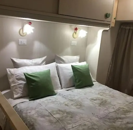 Ferienhaus Ca' Rosina. Casetta Nel Bosco. Ferrara di Monte Baldo