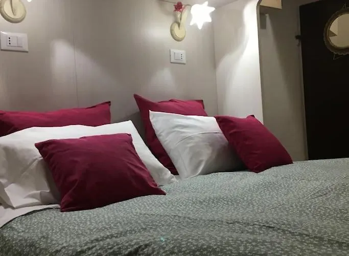 Ca' Rosina. Casetta Nel Bosco. Ferienhaus