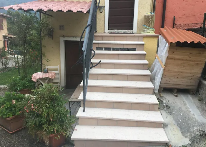 Ca' Rosina. Casetta Nel Bosco. * Ferrara di Monte Baldo